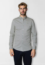 Load image into Gallery viewer, Clean Cut Copenhagen Clean Formal AOP Shirt Green
