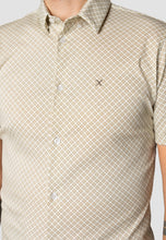 Load image into Gallery viewer, Clean Cut Copenhagen Clean Formal Shirt Ecru
